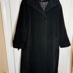 Jones New York brand wool blend walker coat. Size 14P.